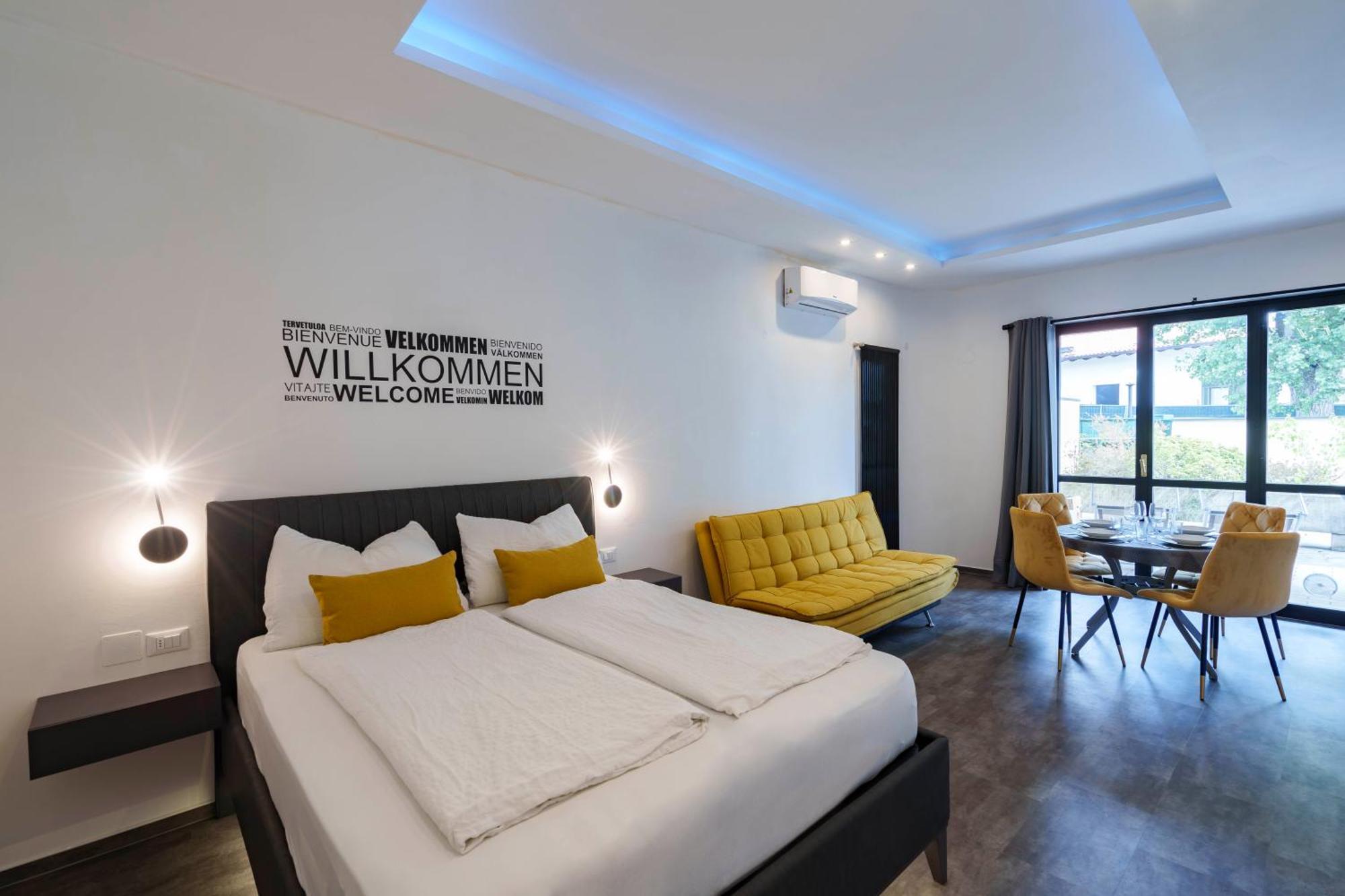 Lake Apartment Primea Sirmione Eksteriør bilde